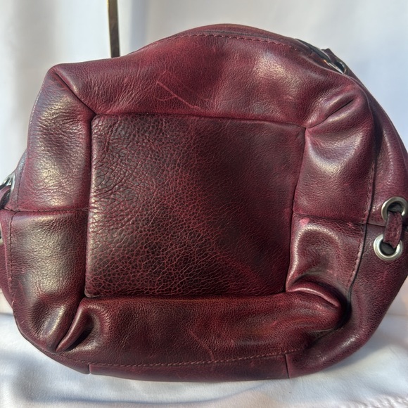 Patricia Nash Bucket Handbag Leather - Picture 11 of 12